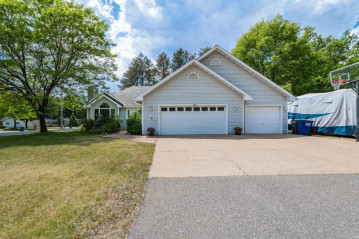 8406 Volkman Street, Rothschild, WI 54474