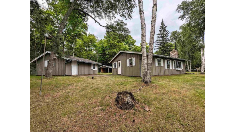 3937 West Peninsula Road Park Falls, WI 54552 by Re/Max New Horizons Realty $249,900