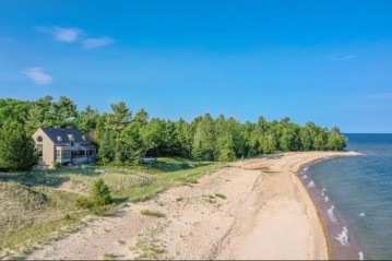 4030 Glidden Dr, Sturgeon Bay, WI 54235