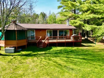 1642 Tambling Lake Ln, Washington, WI 54521