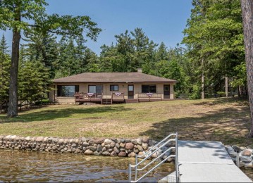 828 Cedar St, Minocqua, WI 54548