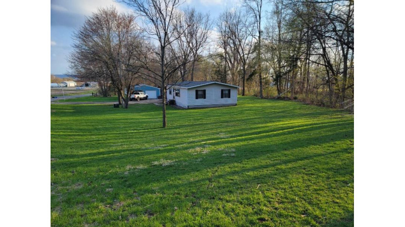 S2315 County Road N - Belvidere, WI 54622 by Edina Realty $155,000