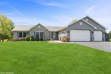 37887 89th Pl, Randall, WI 53181