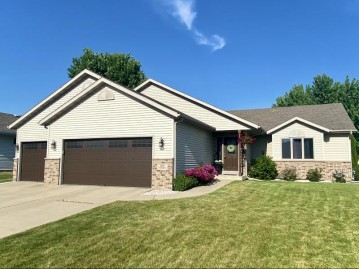 505 Normandin Ct, Sun Prairie, WI 53590