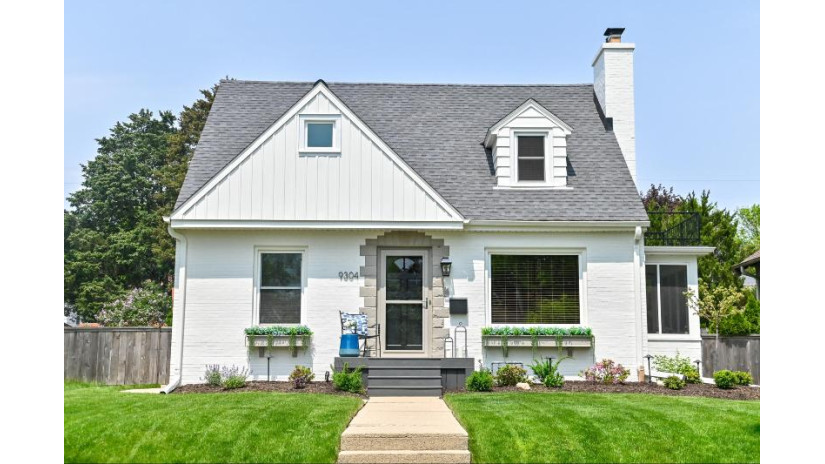 9304 Jackson Park Blvd Wauwatosa, WI 53226 by Firefly Real Estate, LLC $529,900