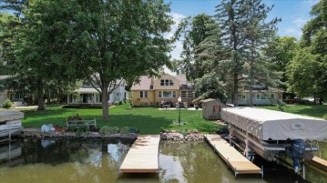 413 Fox Isle Park Dr, Waterford, WI 53185