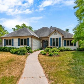 1040 Woodlake Rd, Kohler, WI 53044-1349