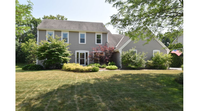 N54W16229 Westwind Dr Menomonee Falls, WI 53051 by Shorewest Realtors $599,900