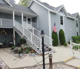 300 Foxwood Dr 178, Waterford, WI 53185-4371