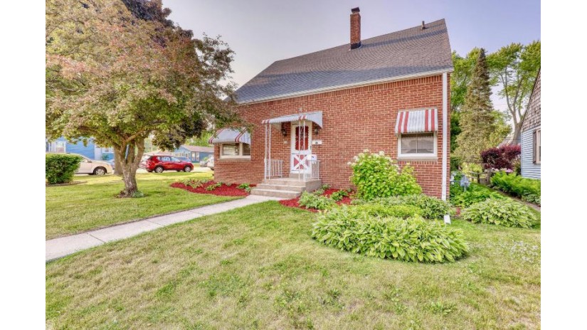 626 Marion Ave South Milwaukee, WI 53172 by The Wisconsin Real Estate Group $259,900