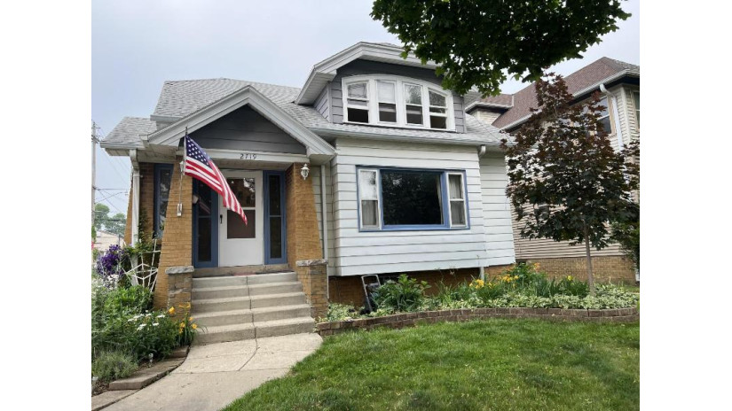 2719 N 53rd St Milwaukee, WI 53210 by First Weber Inc -NPW $129,900