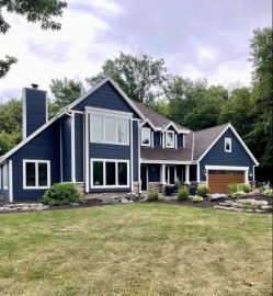 1600 Country Club Ln, Watertown, WI 53098