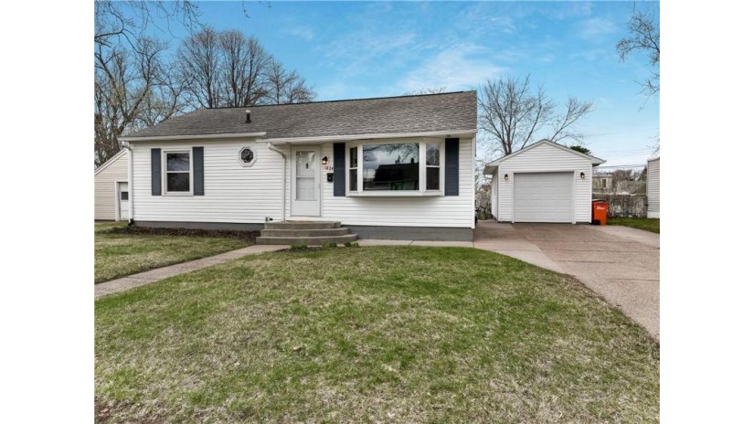 1824 Ohm Avenue Eau Claire, WI 54701 by C21 Affiliated $245,000