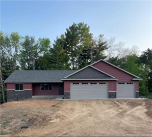 16103 61st Avenue Avenue, Chippewa Falls, WI 54729