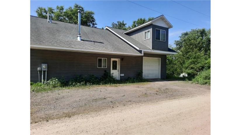 W13683 Dry Run Road Melrose, WI 54642 by Clearview Realty, Llc Black River Falls $184,900