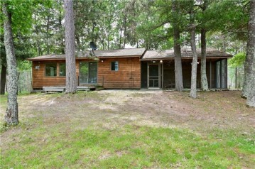 N8221 Schmidt Ln, Spooner, WI 54801