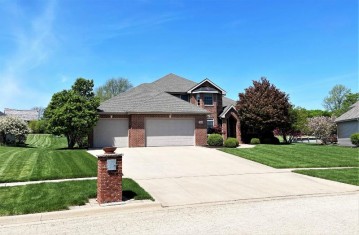 706 Greenlee Court, Winnebago, IL 61088