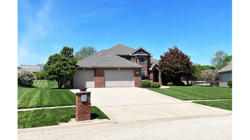 706 Greenlee Court Winnebago, IL 61088 by Keller Williams Realty Signature $497,365