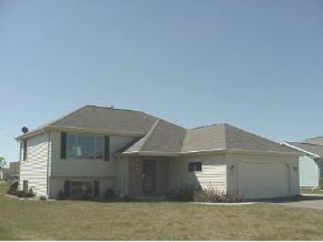 1124 Poppy Ln, Winneconne, WI 54986