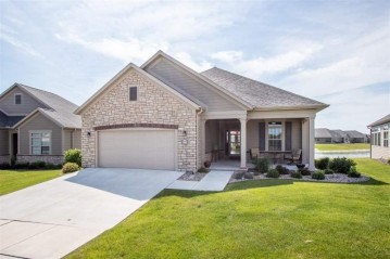 3434 Indigo Bluff Drive, Green Bay, WI 54311-7308