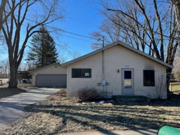 W7747 Railroad Street, Shiocton, WI 54970