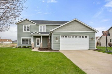 2856 W Warner Estates Drive, Grand Chute, WI 54913