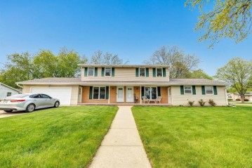 2963 Jauquet Drive, Green Bay, WI 54311-7522