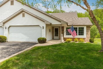 250 Lake Pointe Drive, Oshkosh, WI 54904-7860