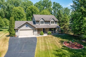 3176 Longview Lane, Suamico, WI 54173-8127