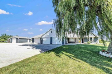 10202 W Dead End Road, Union, WI 54204-9666