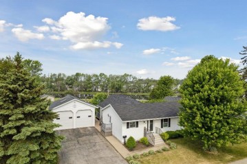 120 Scherer Avenue, Oconto, WI 54153