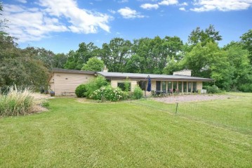 2788 Lost Dauphin Road, Lawrence, WI 54301