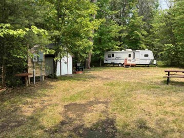 W2212 Otter Ponds Road, Menominee, WI 54135-0000