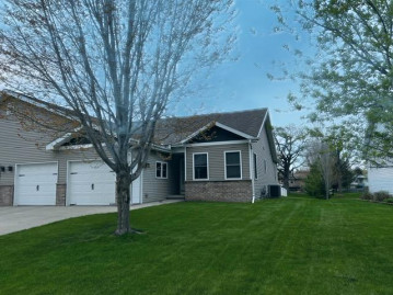 733 Robin Road, Waupun, WI 53963