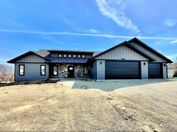 3803 Falcon Ridge Drive, Janesville, WI 53548