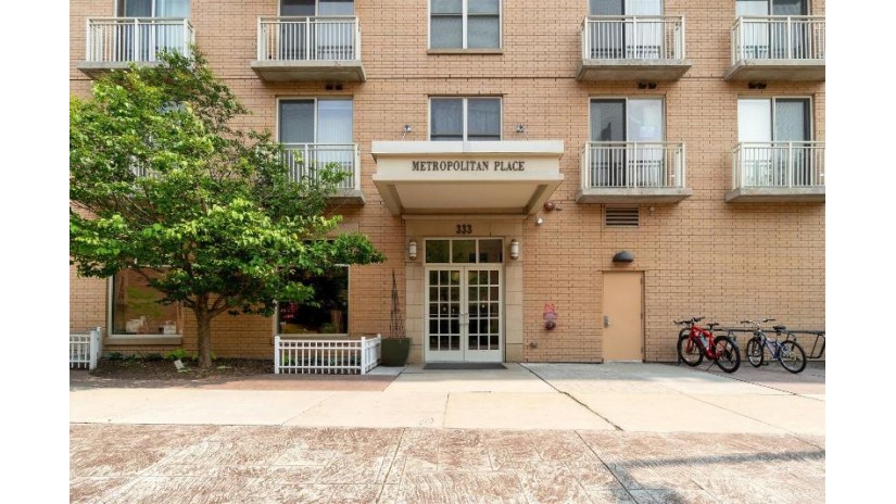 333 W Mifflin Street 2120 Madison, WI 53703 by Exit Realty Hgm $424,900