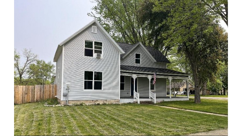 260 E 5th Street Westfield, WI 53964 by Better Homes And Gardens Real Estate Special Prope $157,000