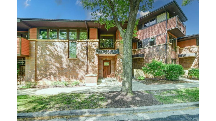 6745 Frank Lloyd Wright Avenue Middleton, WI 53562 by Openhomes Inc. - info@openhomesrealty.com $479,000