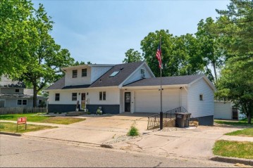 217 Golden Lane, Milton, WI 53536