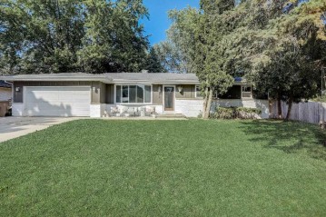 25 St Albans Avenue, Madison, WI 53714