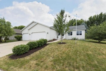 214 Overlook Terrace, Marshall, WI 53559