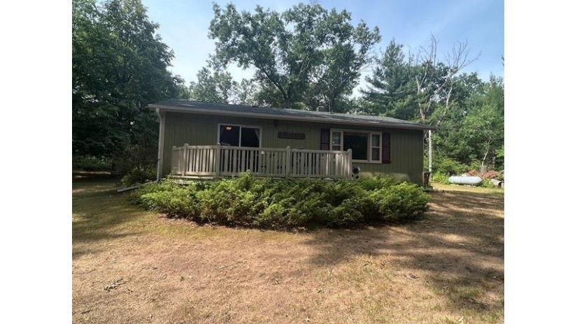 1329 Duck Creek Court Adams, WI 53910 by Gavin Brothers Auctioneers Llc - Off: 608-524-6416 $149,900