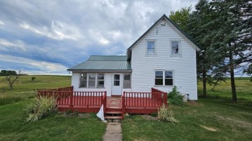 7947 Old Potosi Rd Road, South Lancaster, WI 53813