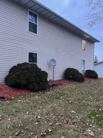 181 S Maple Avenue 15, Slinger, WI 53086