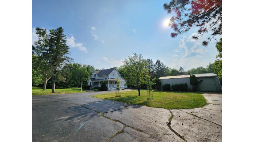 N1359 Fairview Road Merrill, WI 54452 by Re/Max Excel - Phone: 715-218-9666 $389,000