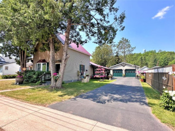 615 Lake Dr, Mellen, WI 54546