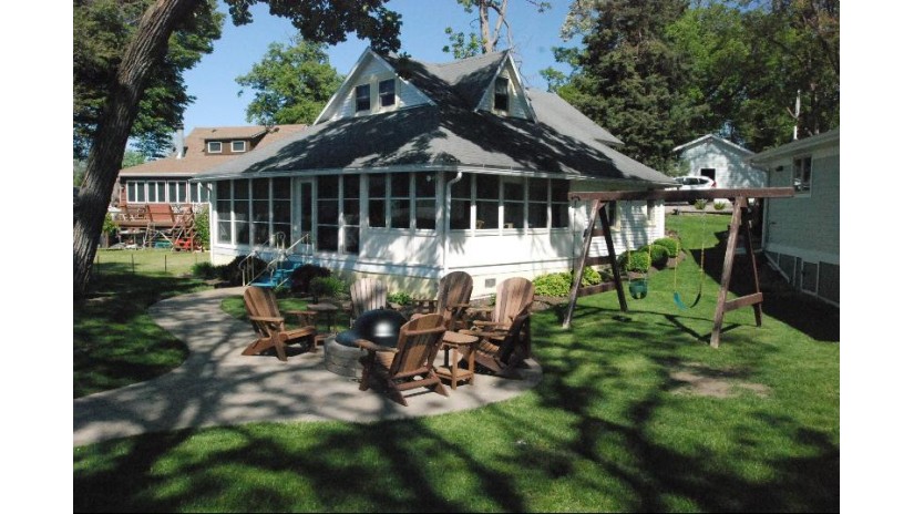 W227 Lake St Bloomfield, WI 53128 by Keating Real Estate $835,000