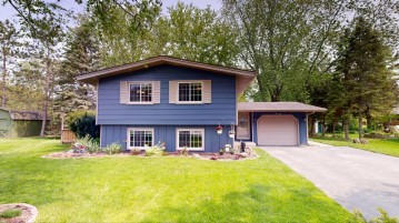 343 S Eden Ct, Whitewater, WI 53190-1510