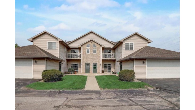 300 E Tyranena Park Rd 1 Lake Mills, WI 53551 by RE/MAX Shine $210,000