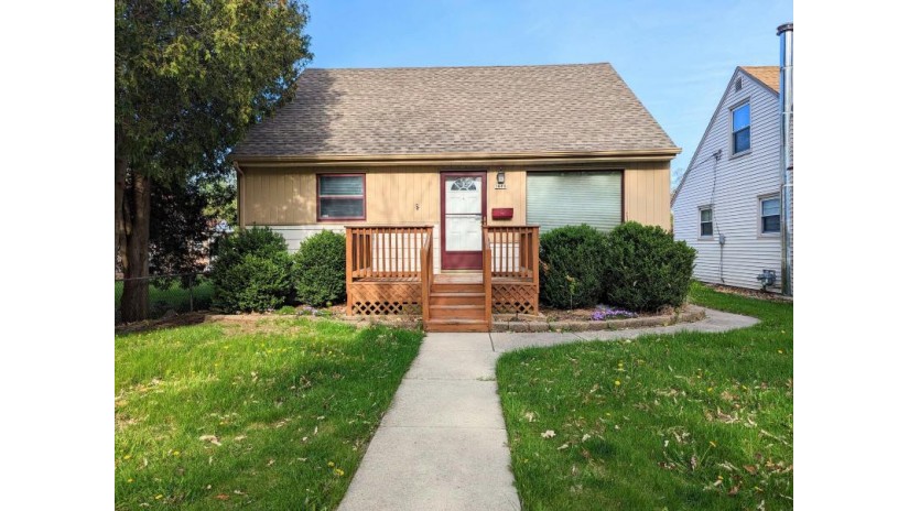 3618 S 85th St Milwaukee, WI 53228 by Badger Realty Team-Cottage Grove $240,000